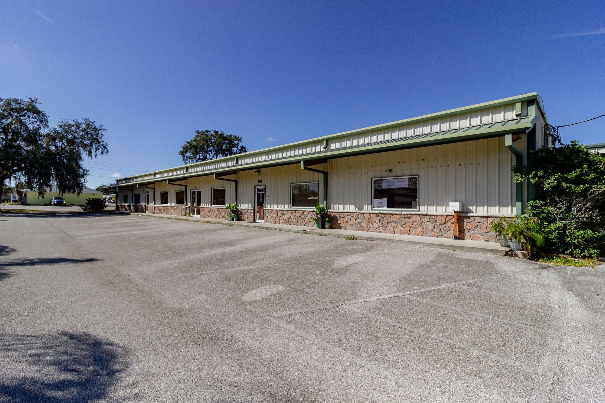 1503 N Lake Ave, Avon Park, FL 33825