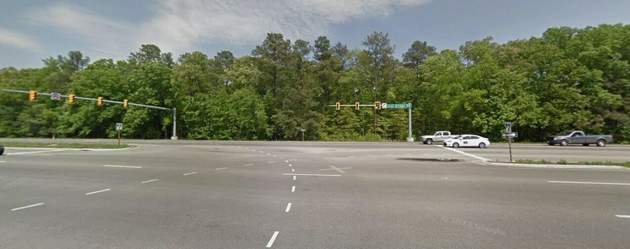 10621 Iron Bridge Rd, Chester, VA 23831