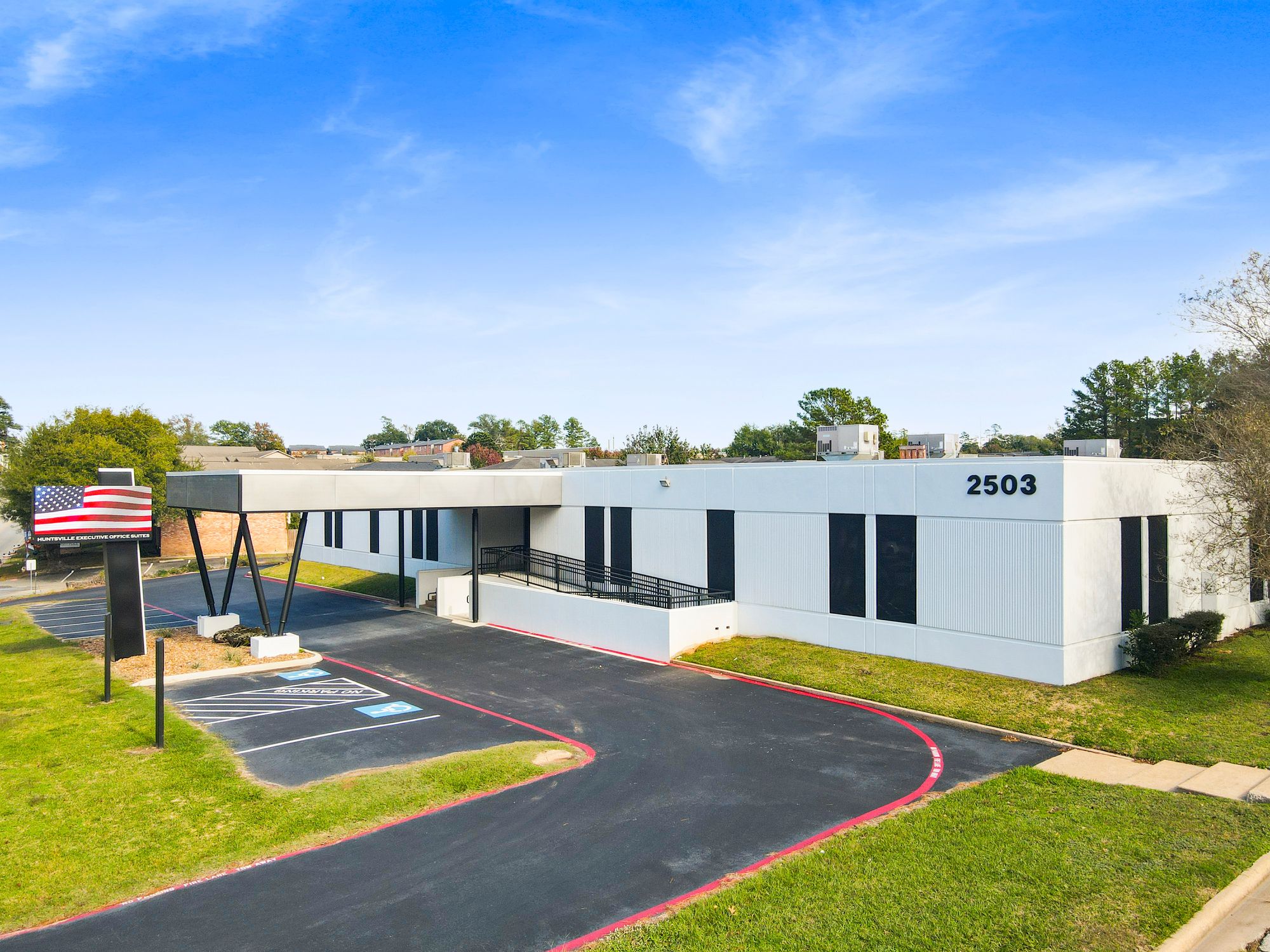 2503 Lake Rd, Huntsville, TX 77340