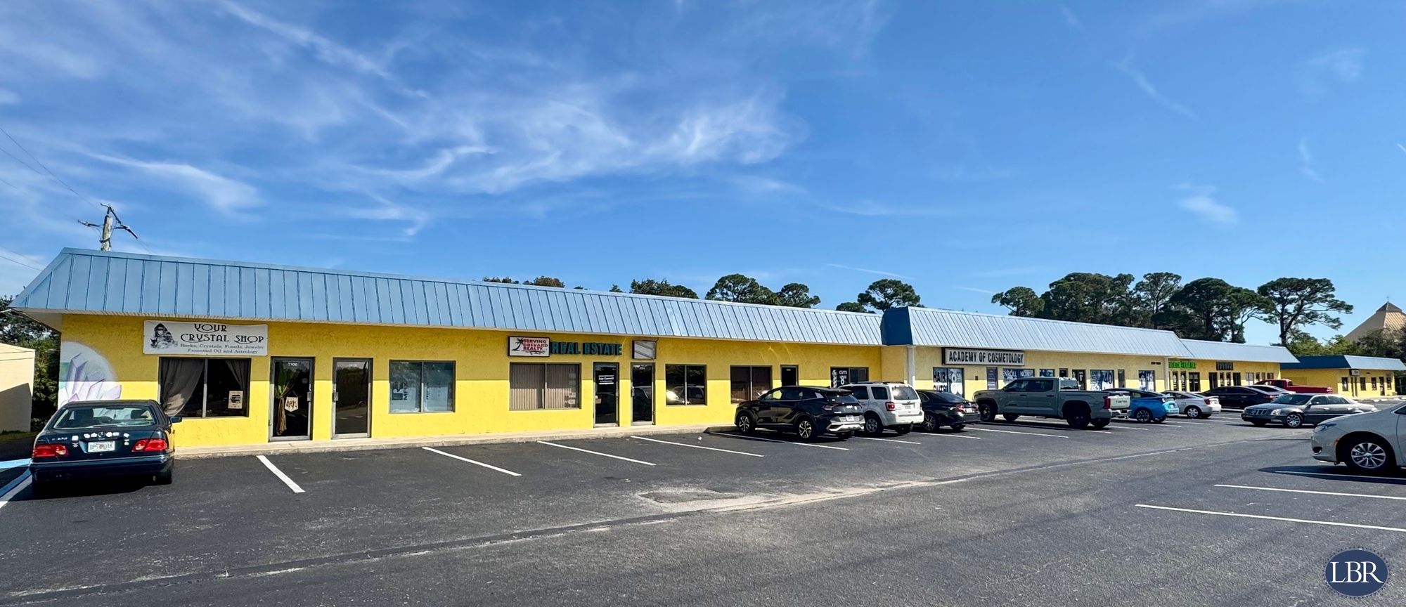 2056 N Courtenay Pkwy, Merritt Island, FL 32953