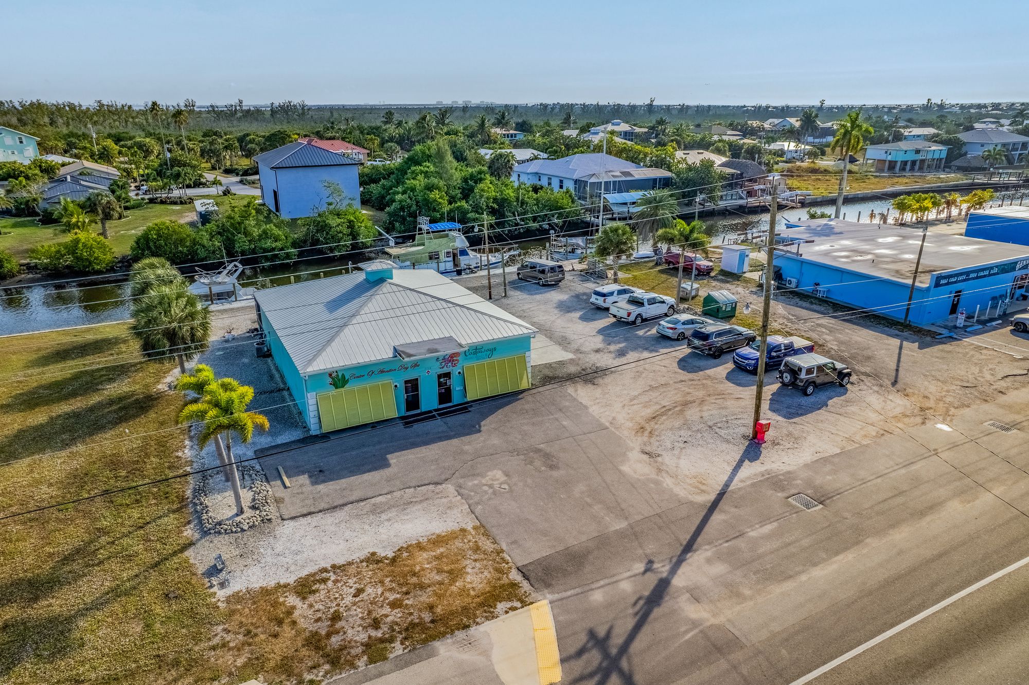 3366 Stringfellow Rd, Saint James City, FL 33956