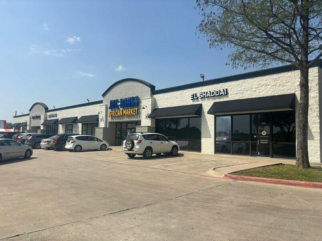 3300 S Watson Rd, Arlington, TX 76014