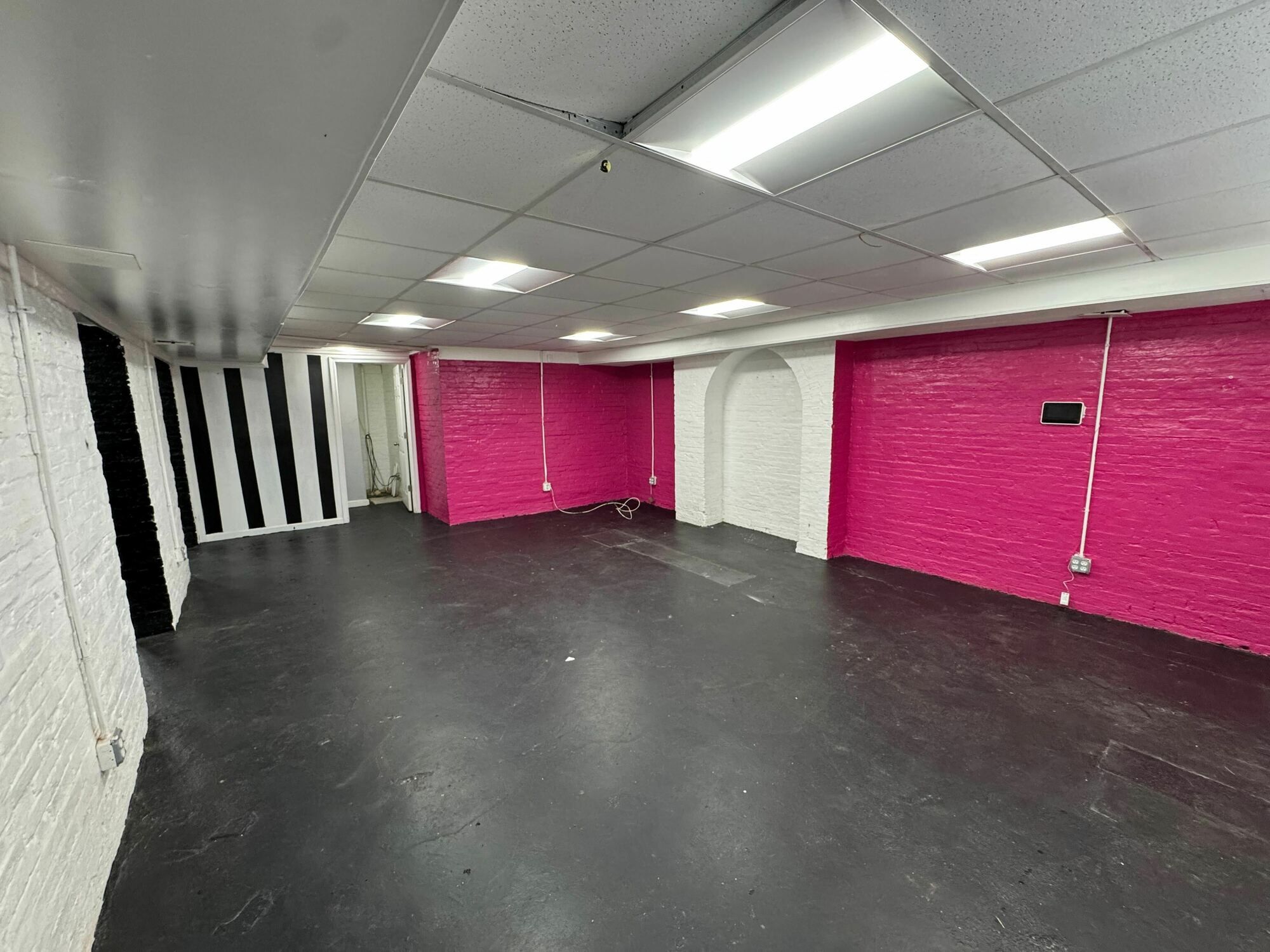 1013 N Charles St, Baltimore, MD 21201