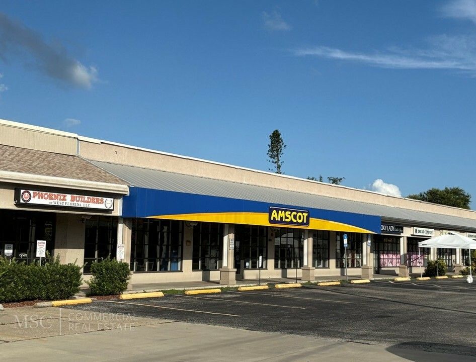 5900 S Tamiami Trl, Suite 17 Sarasota FL 34231