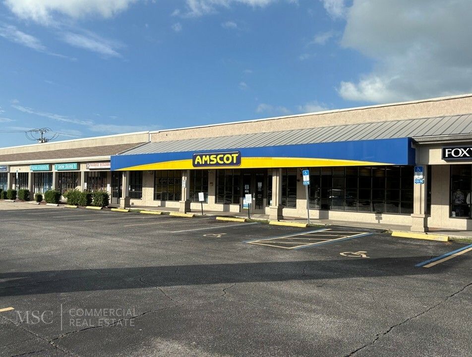 5900 S Tamiami Trl, Suite 17 Sarasota FL 34231