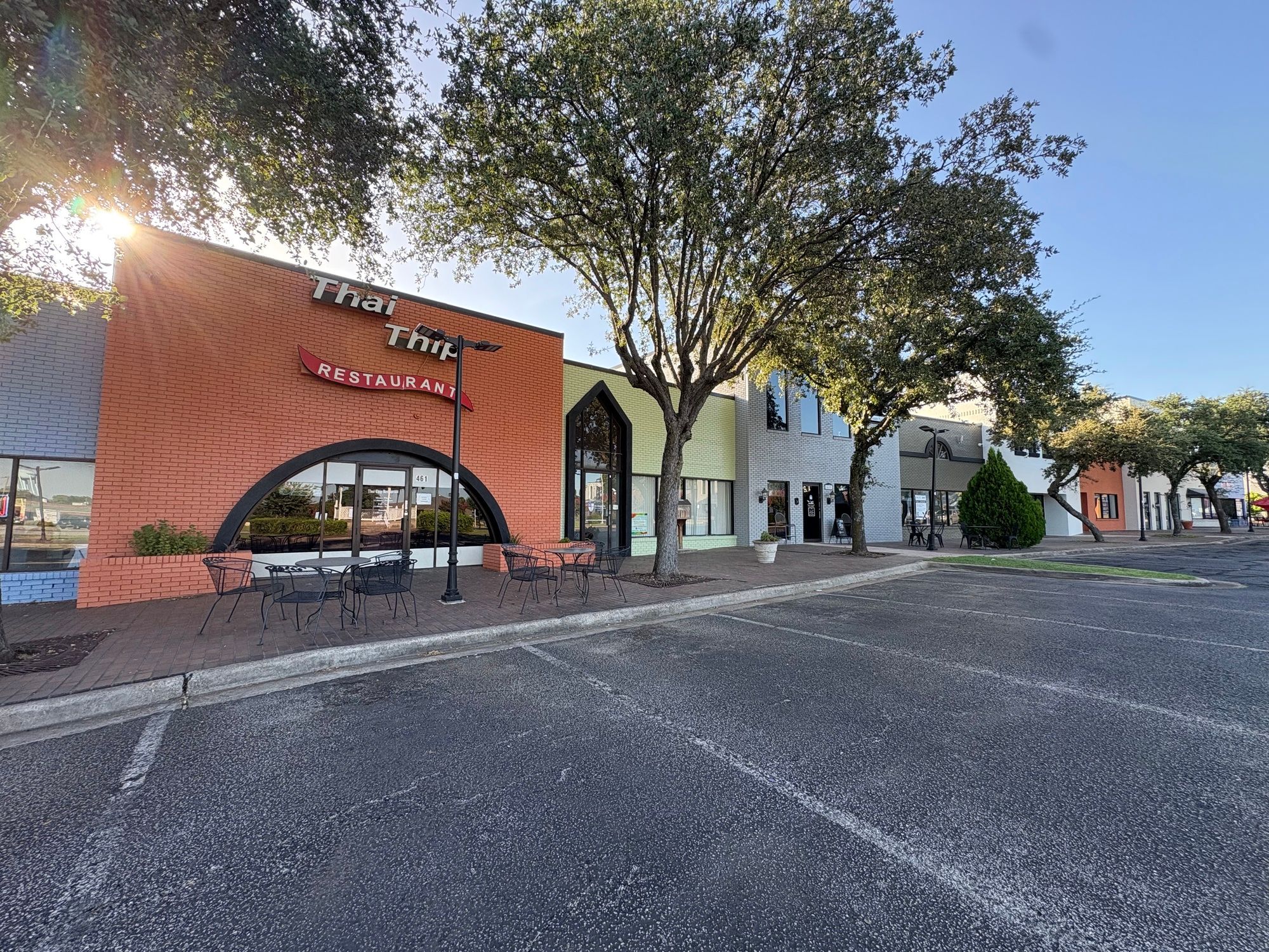 455 West Harwood Rd, Hurst, TX 76054