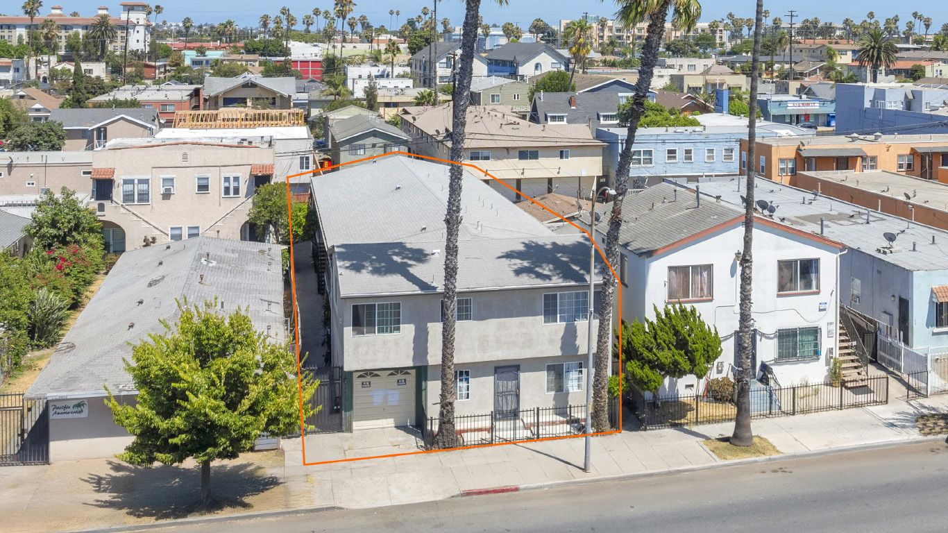 1700 Pacific Ave, Long Beach, CA 90813