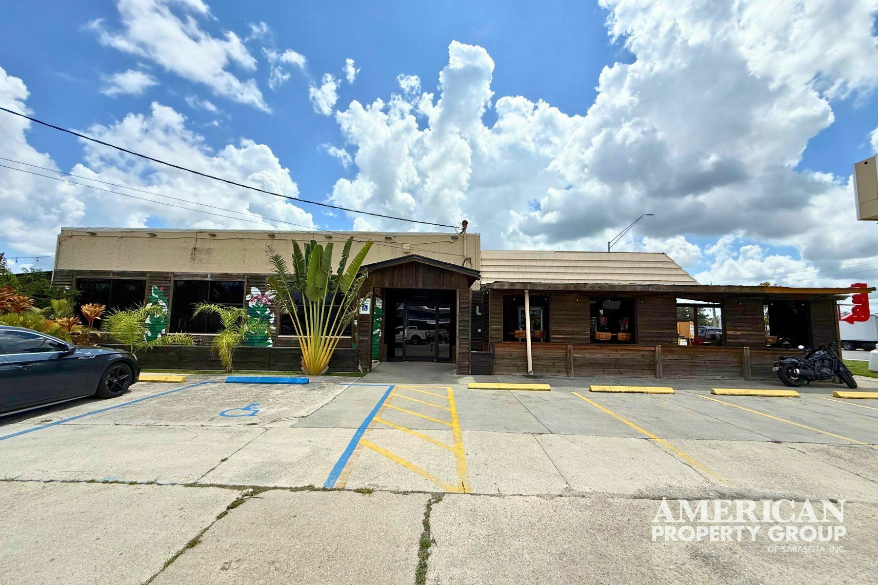 4571 Clark Rd, Sarasota, FL 34233