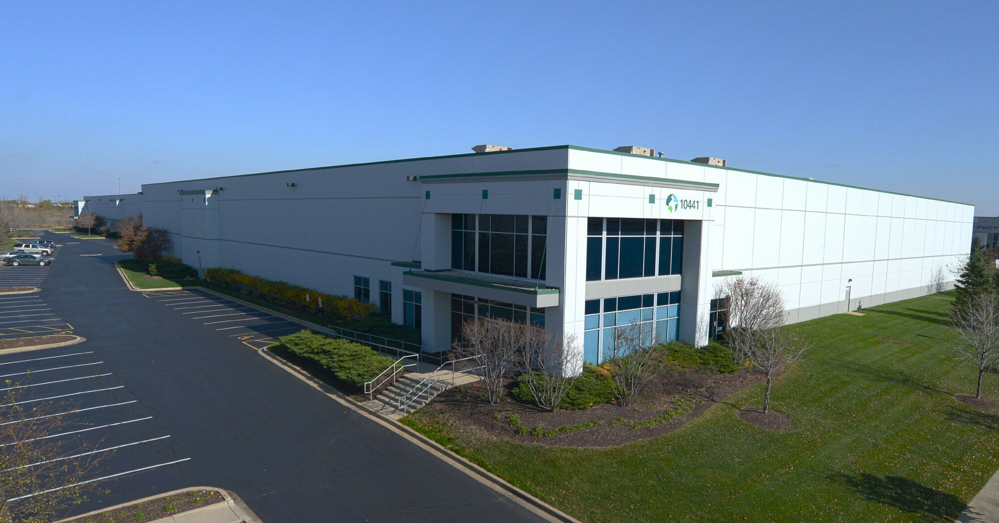 10441 N Beaudin Blvd, Woodridge, IL 60517