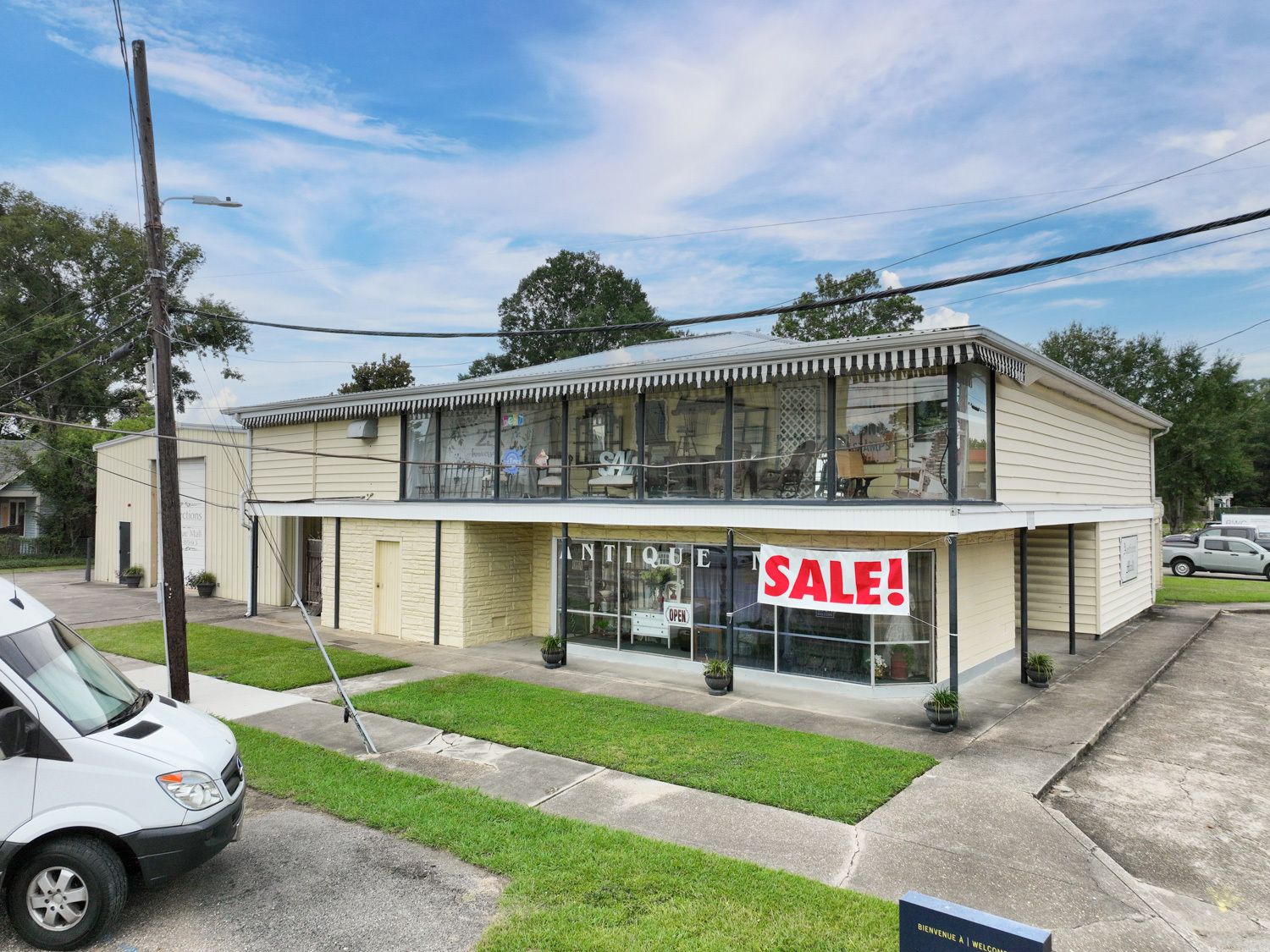 700 W Congress St, Lafayette, LA 70501