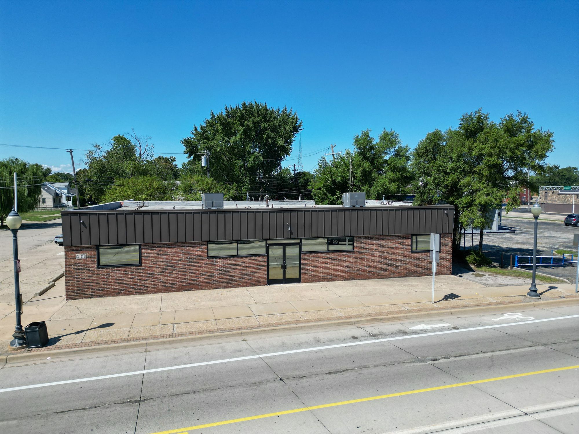 24911 John R Rd, Hazel Park, MI 48030
