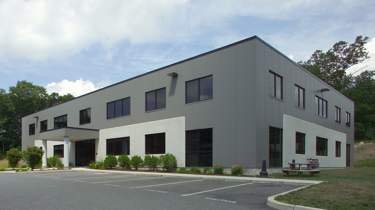 37 Thurber Blvd, Smithfield, RI 02917