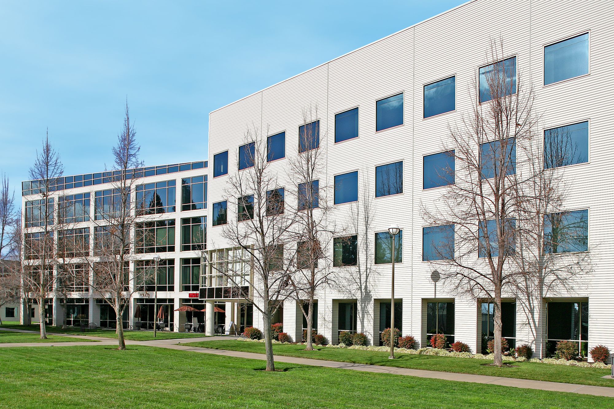 10860 Gold Center Dr, Rancho Cordova, CA 95670