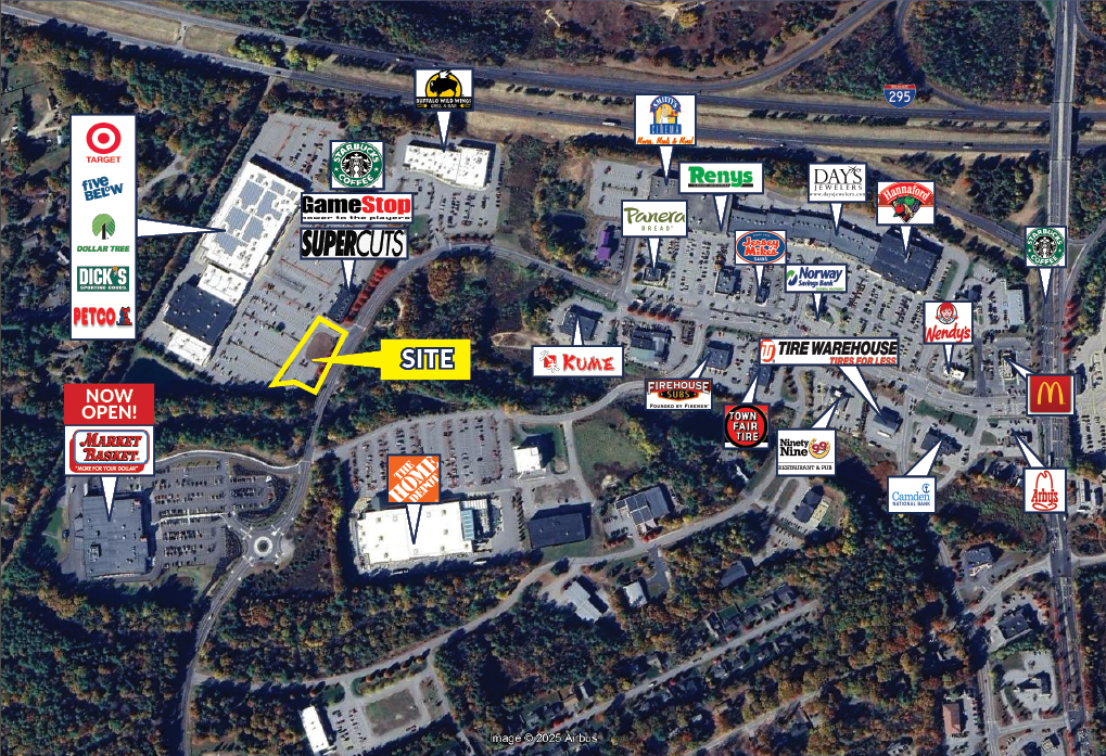 133 Topsham Fair Mall Rd, Topsham, ME 04086
