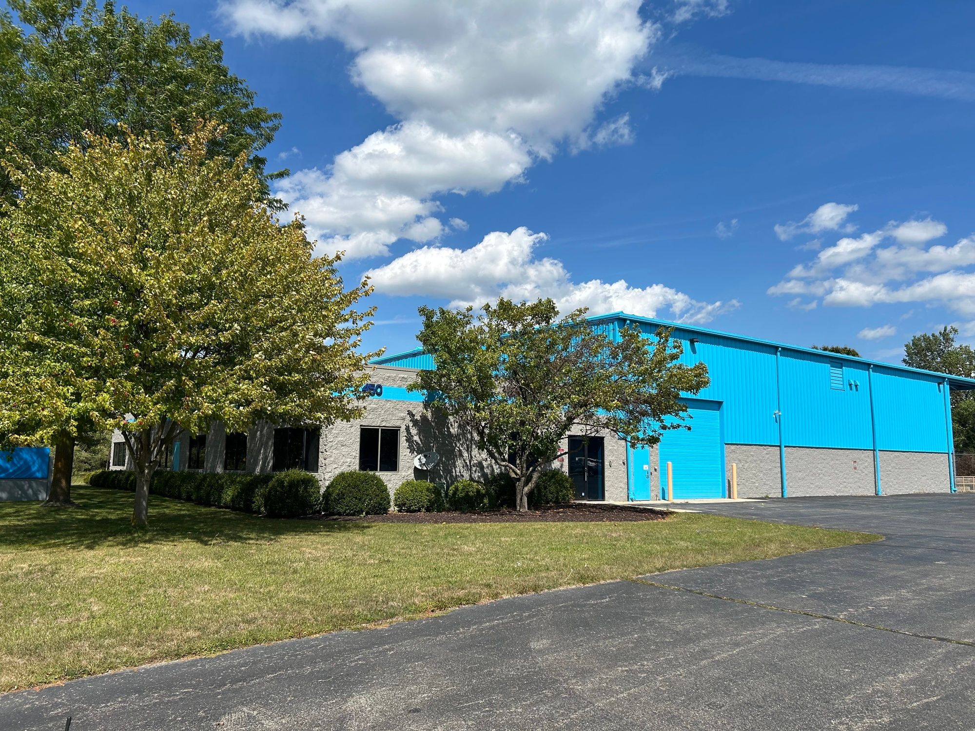 450 S Glaspie St, Oxford, MI 48370