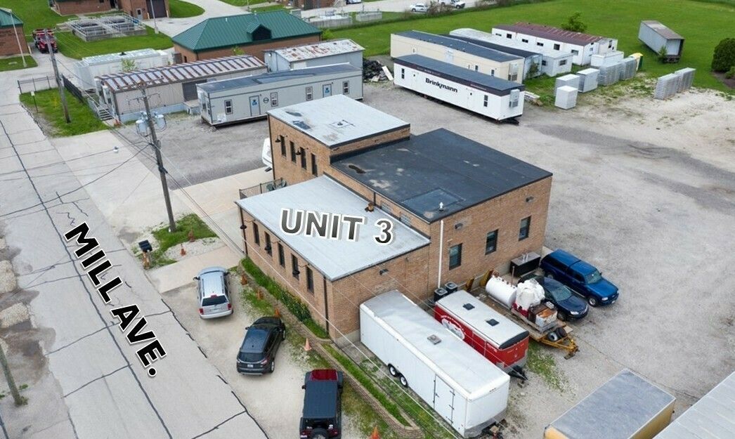268 Mill Ave, Hampshire, IL 60140