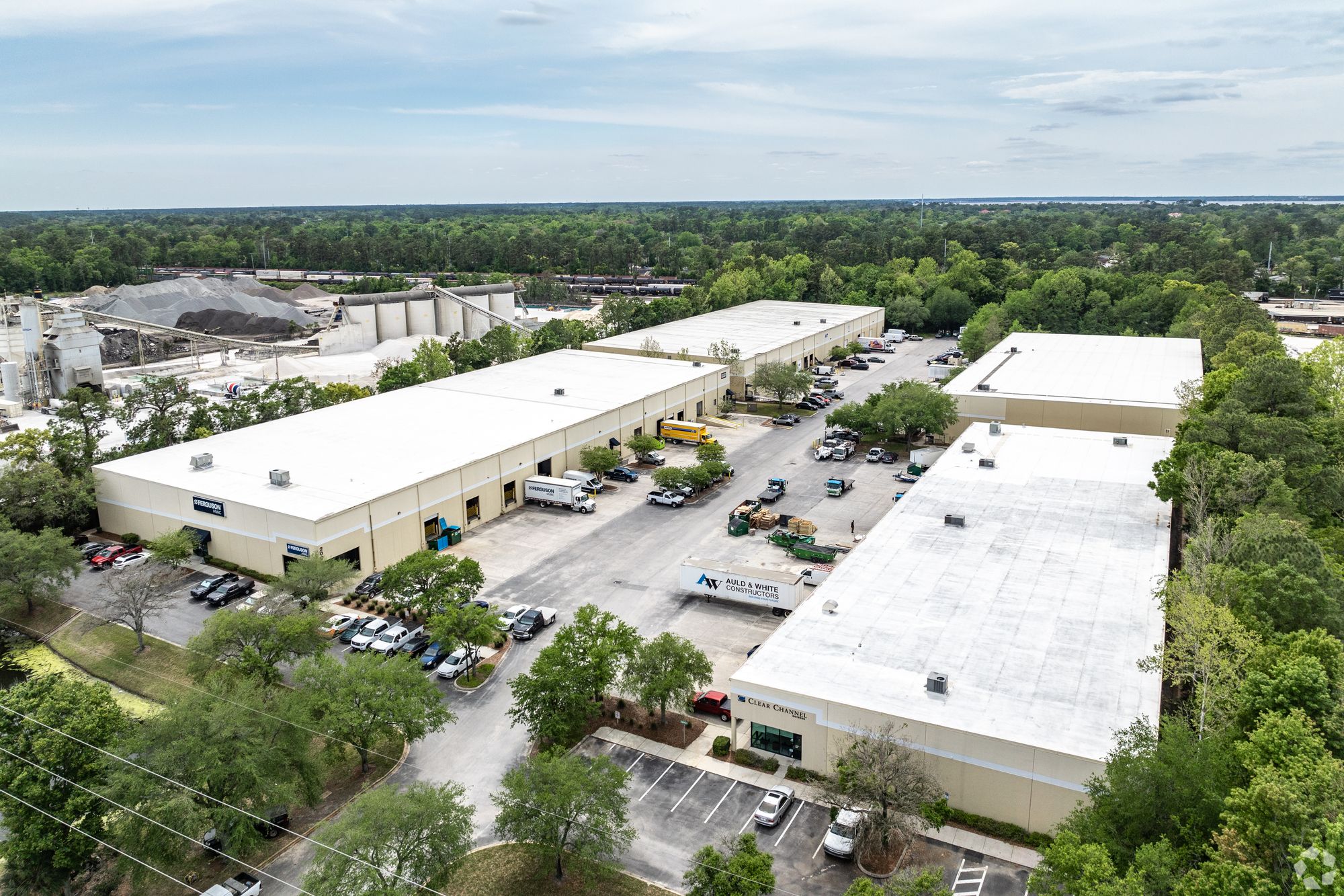 7380 Philips Hwy, Jacksonville, FL 32256