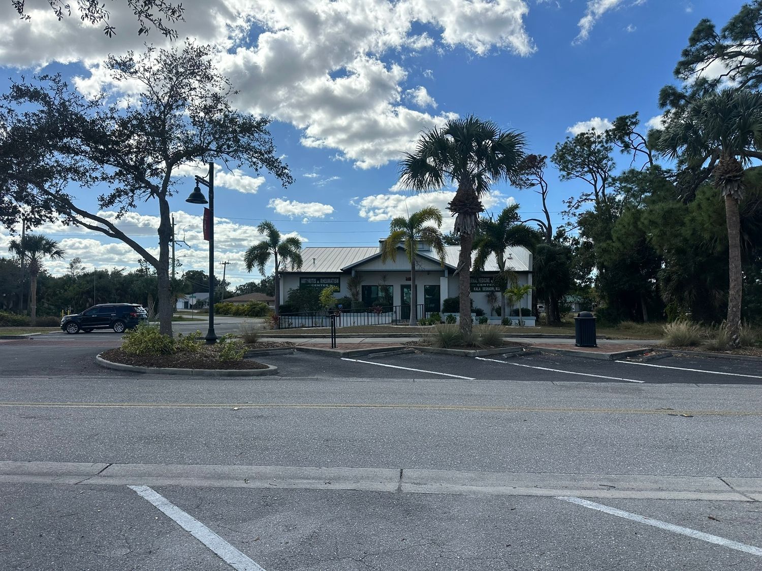 2841 Tamiami Trail Port Charlotte FL 33952
