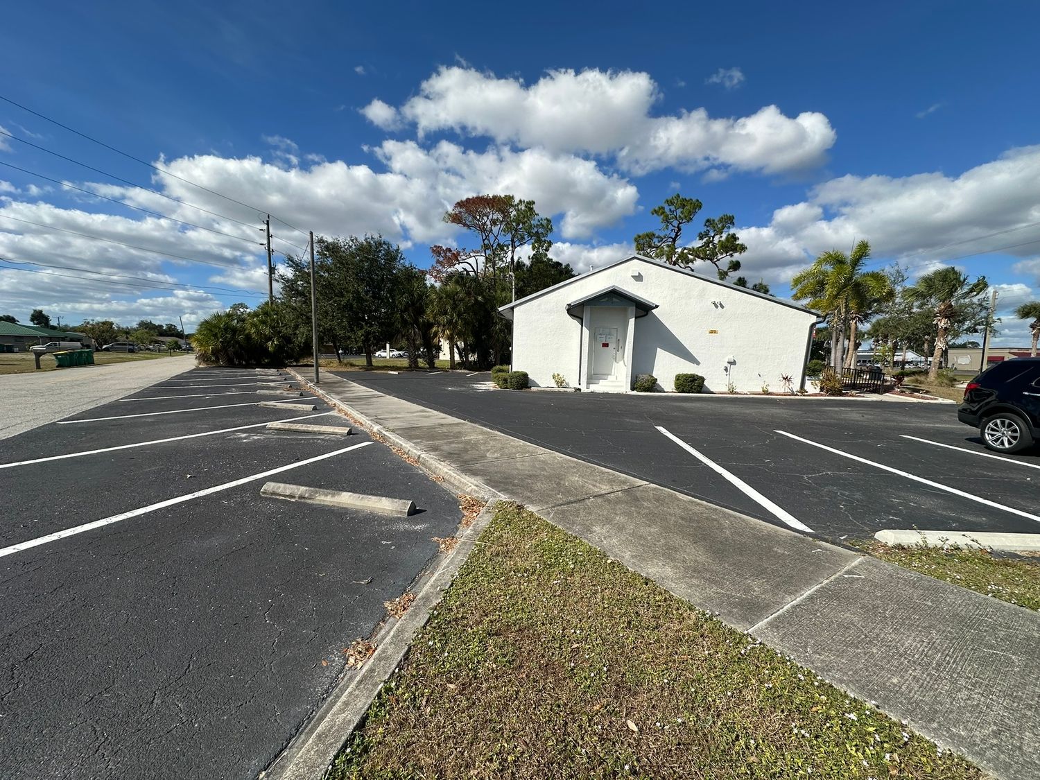 2841 Tamiami Trail Port Charlotte FL 33952