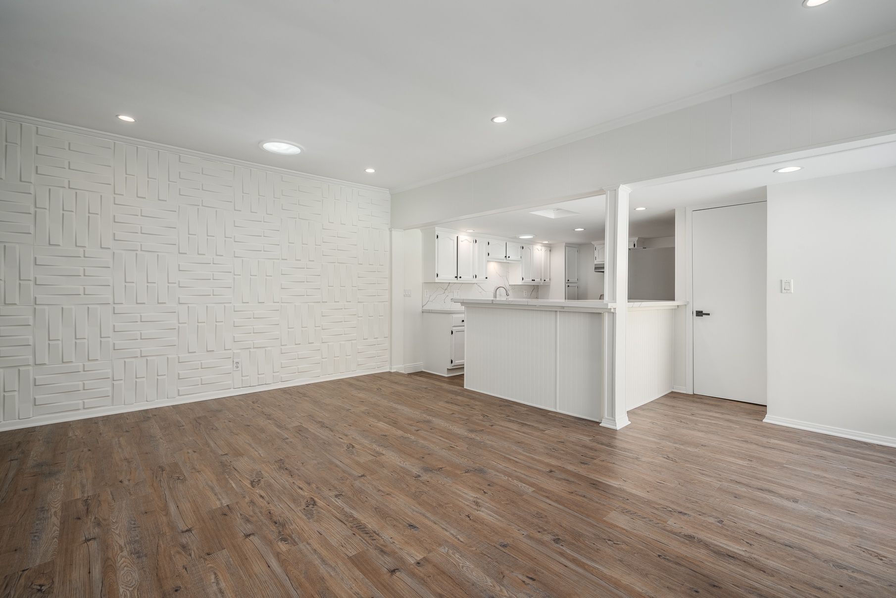 1228 S Dunsmuir Ave thumbnail 31