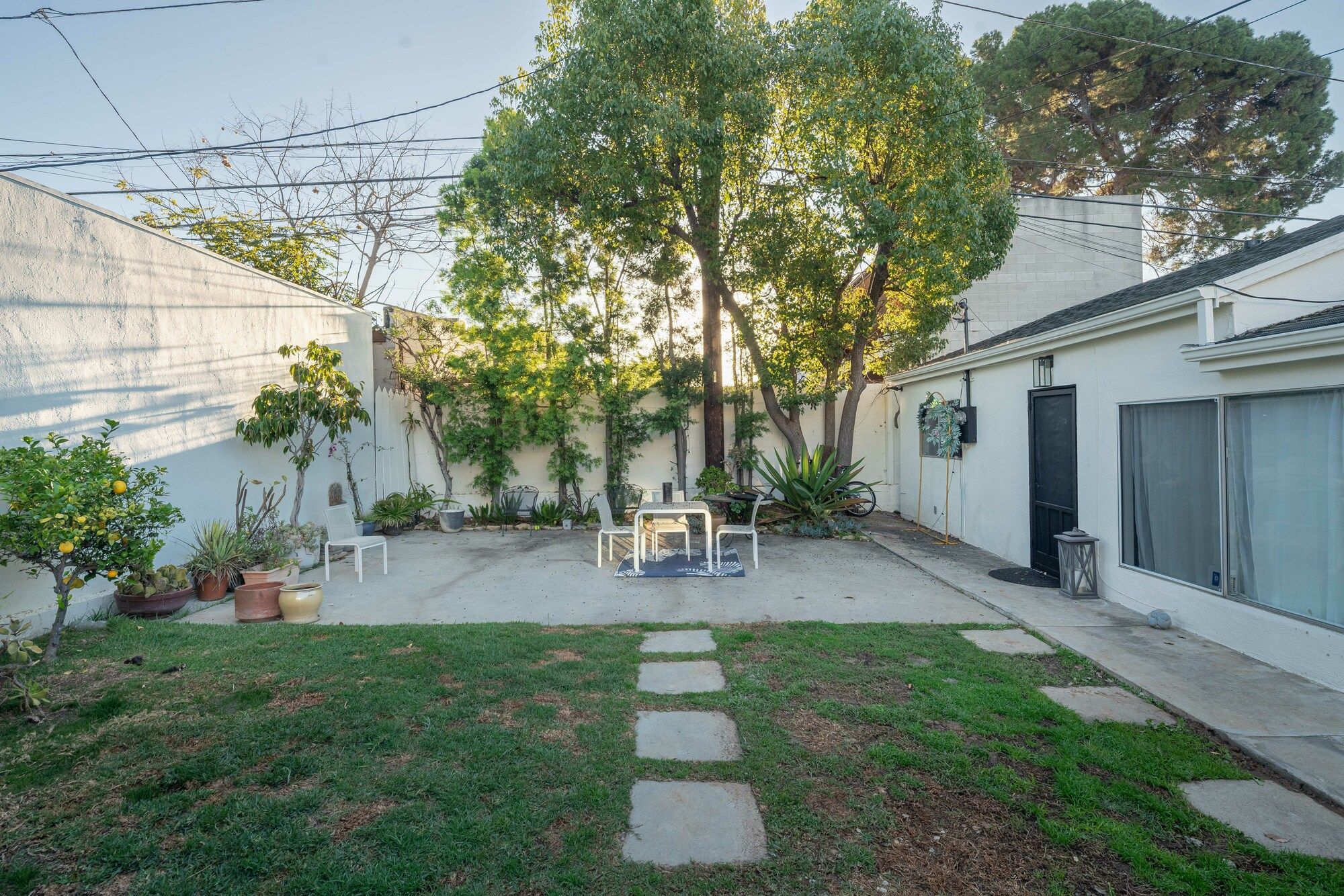 1228 S Dunsmuir Ave thumbnail 47