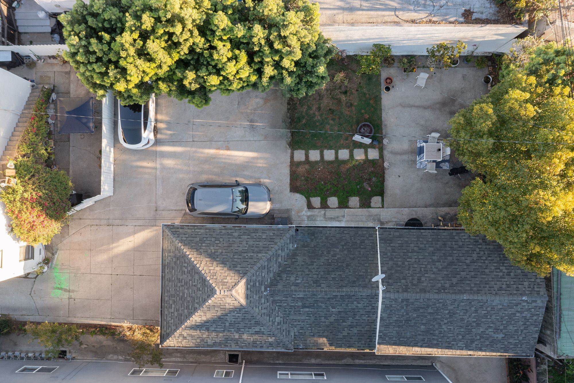 1228 S Dunsmuir Ave thumbnail 48
