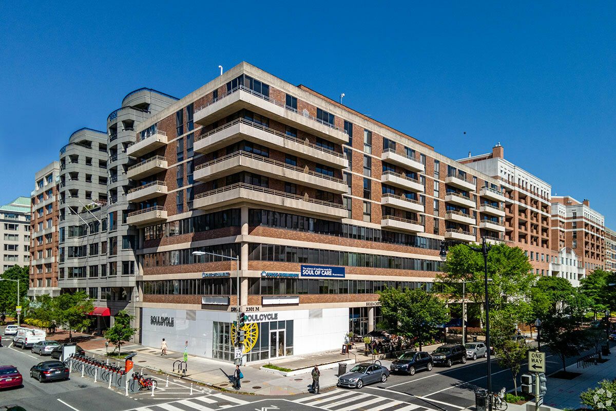 2301 M NW St, Washington, DC 20037-1427