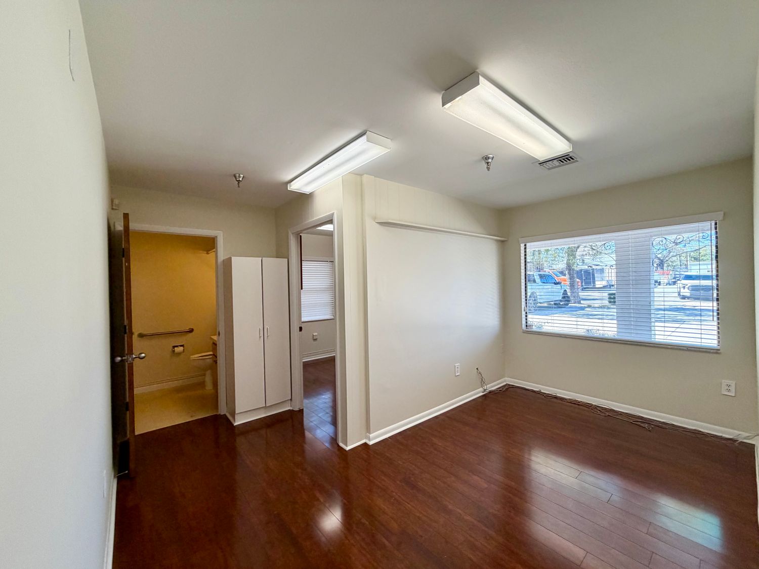 2027 Manatee Avenue W Bradenton FL 34205