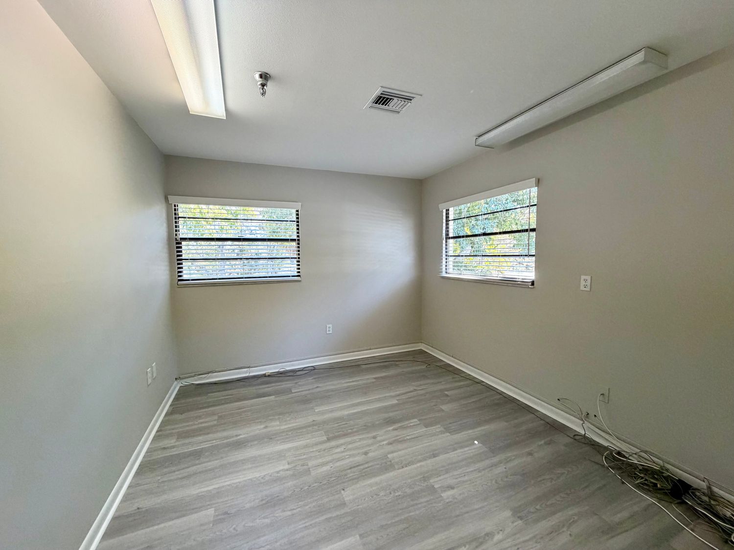 2027 Manatee Avenue W Bradenton FL 34205