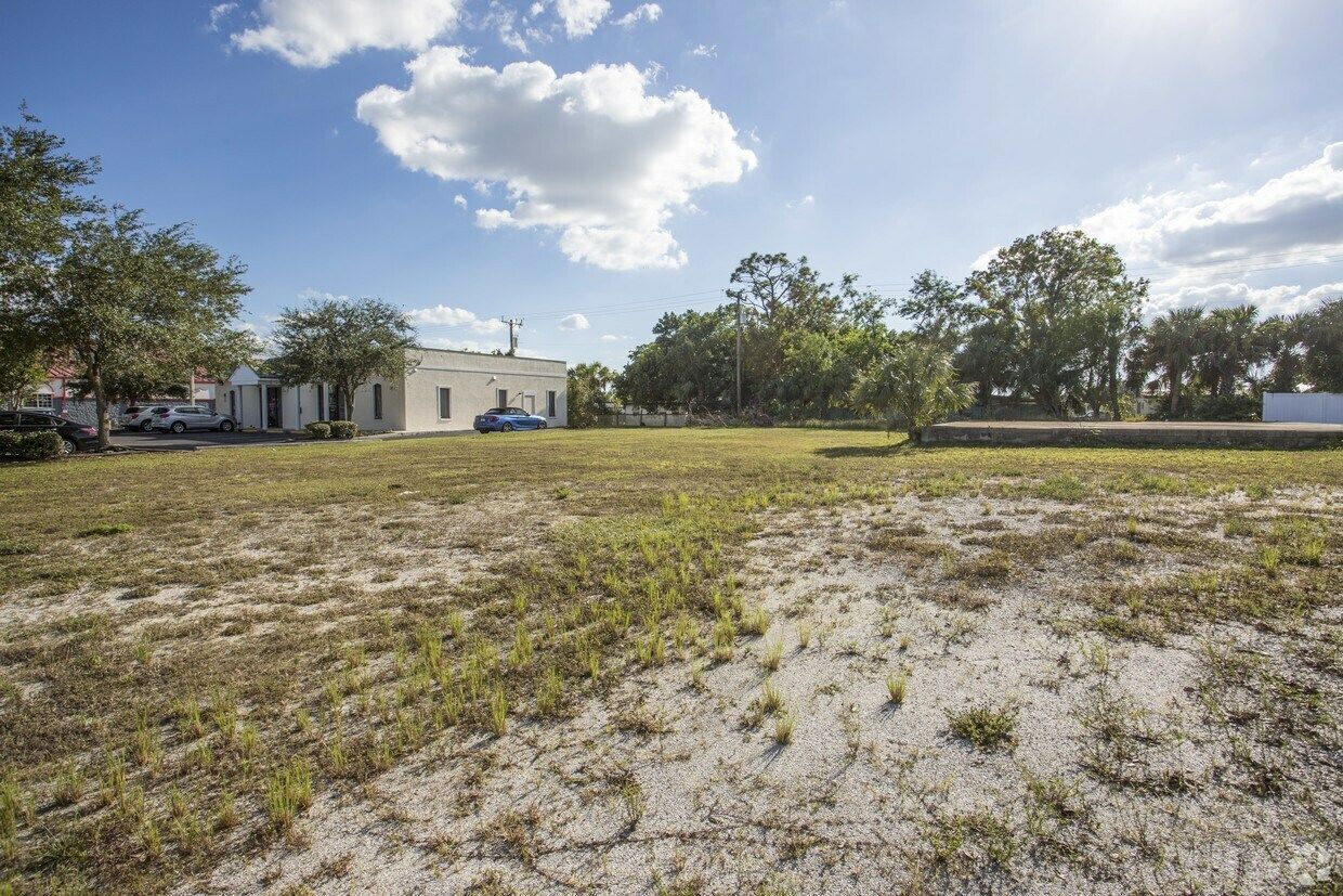 3601 Tamiami Trail Port Charlotte FL 33952