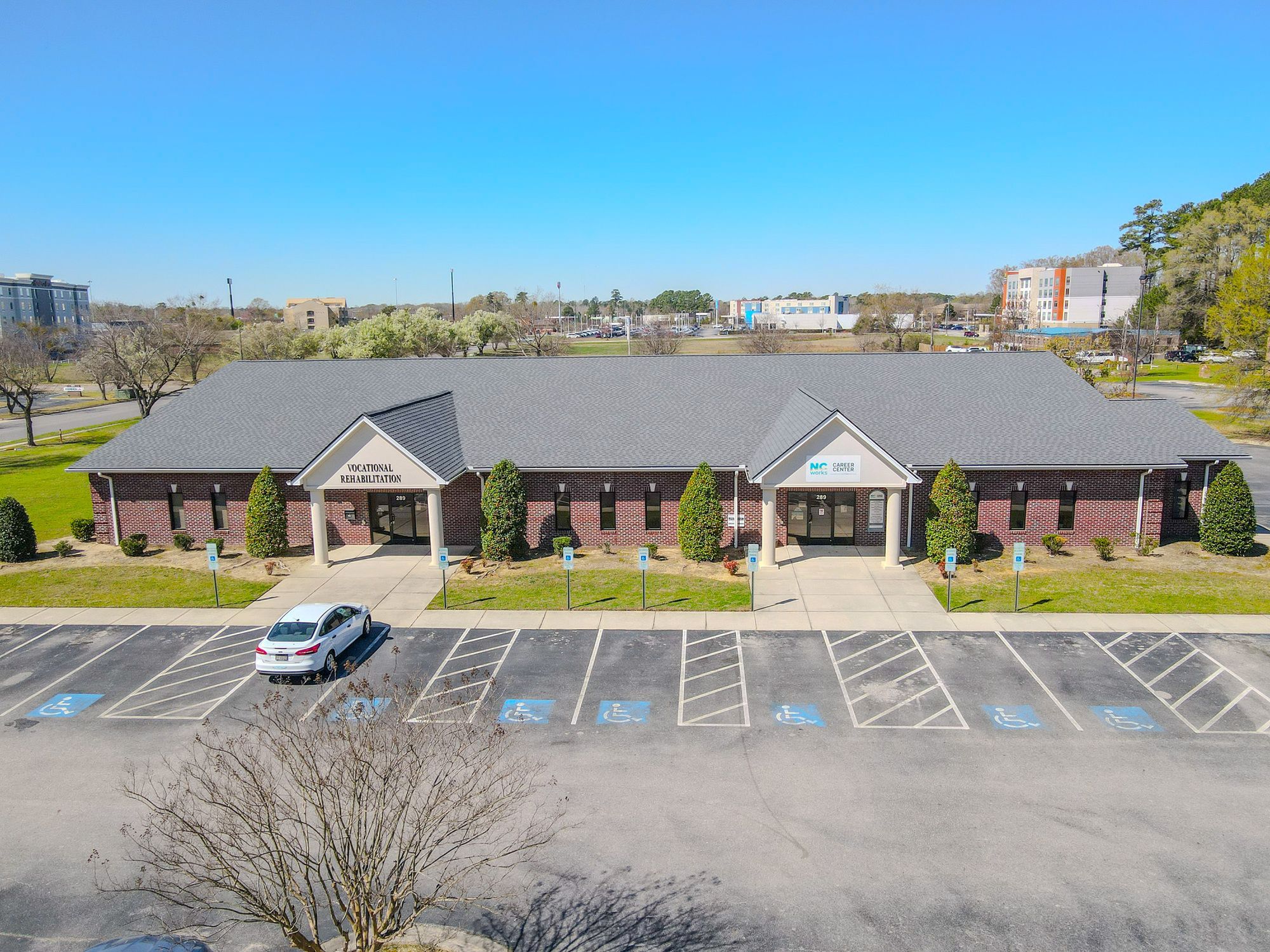 289 Corporate Dr, Lumberton, NC 28358