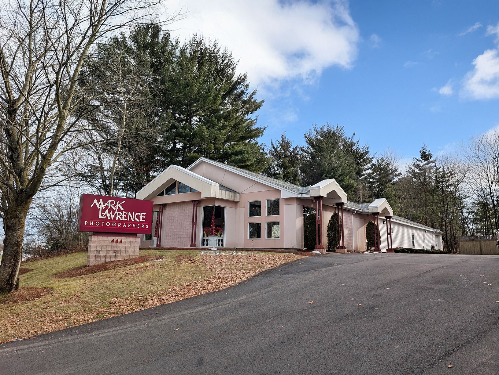 444 Amherst St, Nashua, NH 03063