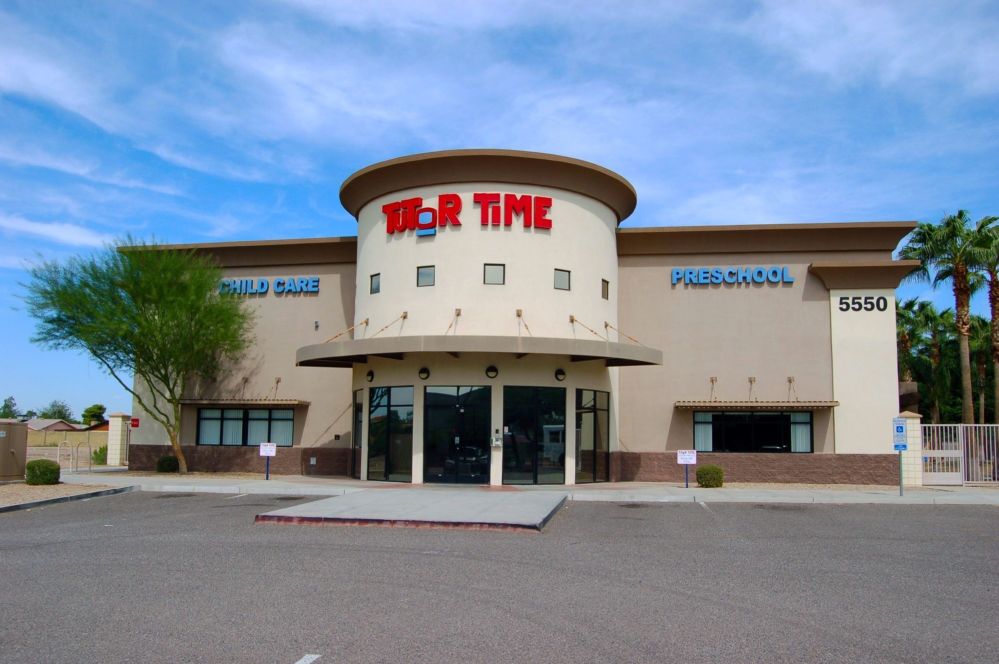 5550 W Bell Rd, Glendale, AZ 85308
