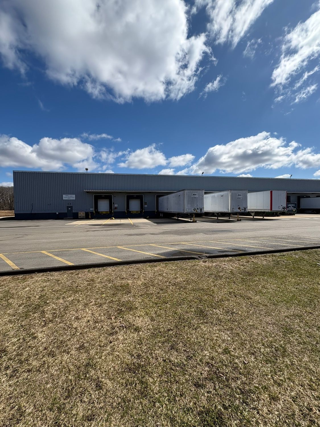 10 New Rd, East Providence, RI 02916