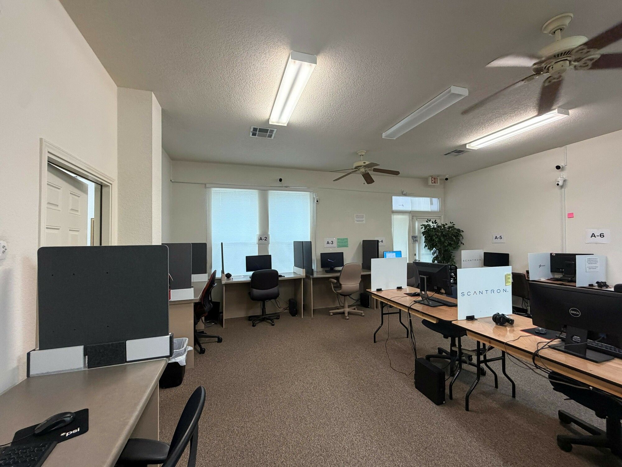 Office for sale at 600 Round Rock West Dr, Round Rock, TX, 78681 — photo 3