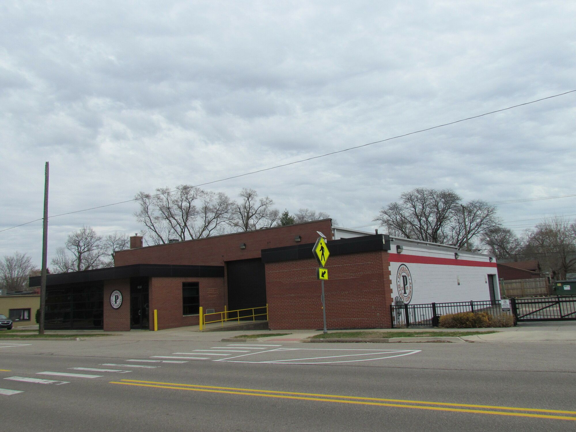610 Livernois St, Ferndale, MI 48220