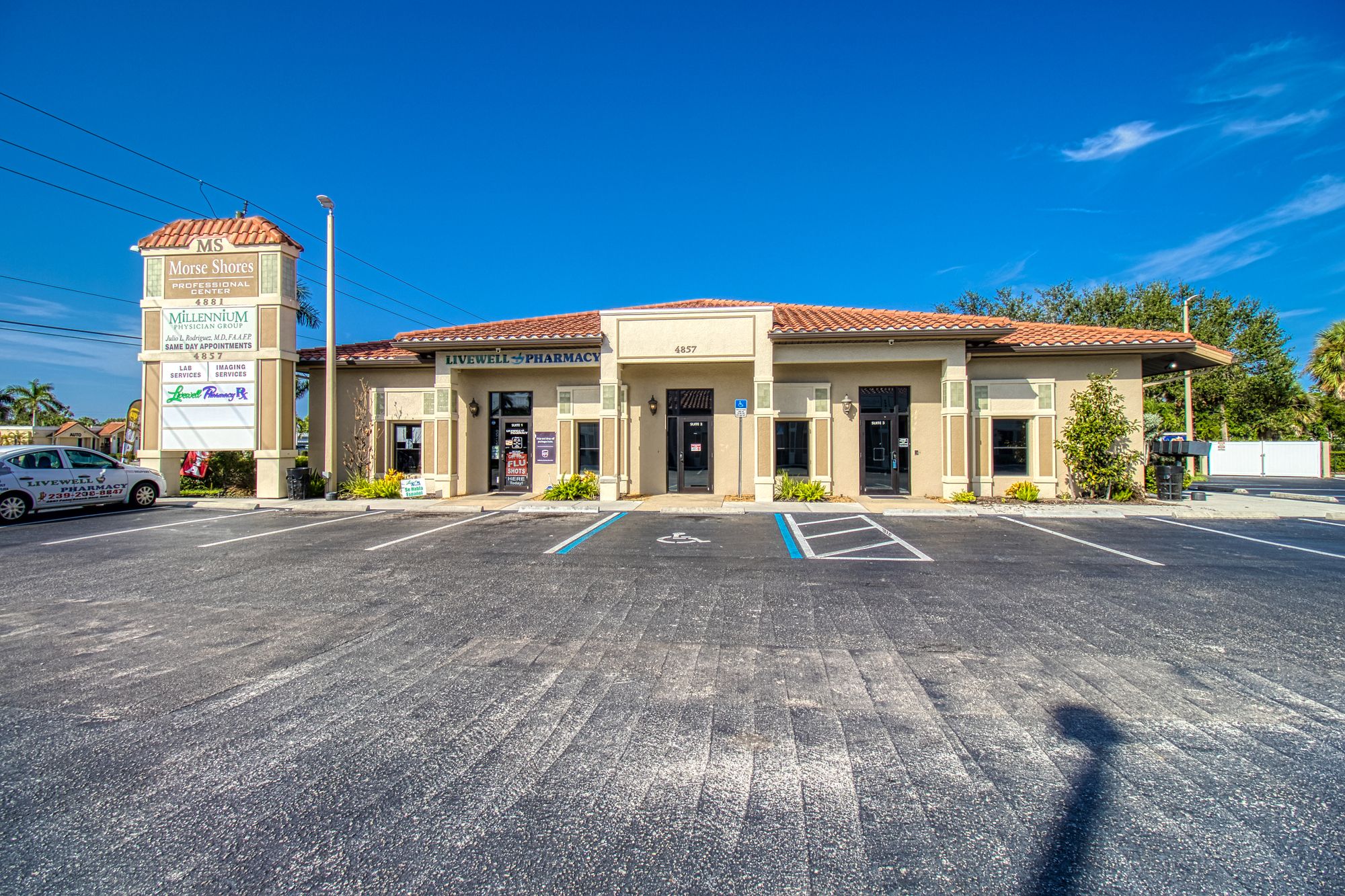 4857 Palm Beach Blvd, Fort Myers, FL 33905