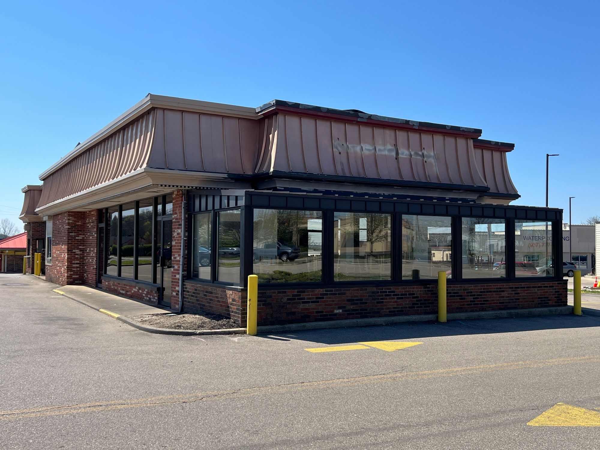 3001 S Dixie Dr, Moraine, OH 45439