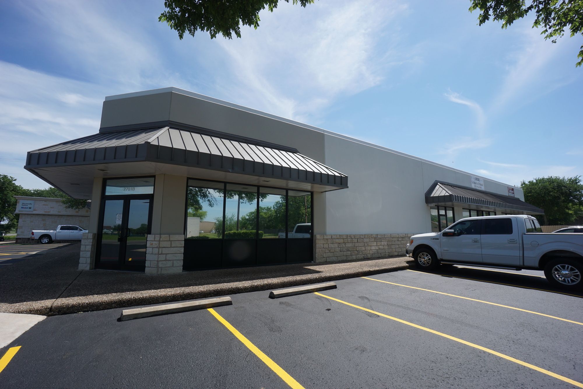 Retail for lease at 2701 S Highway 183, Leander, TX, 78641 — photo 2