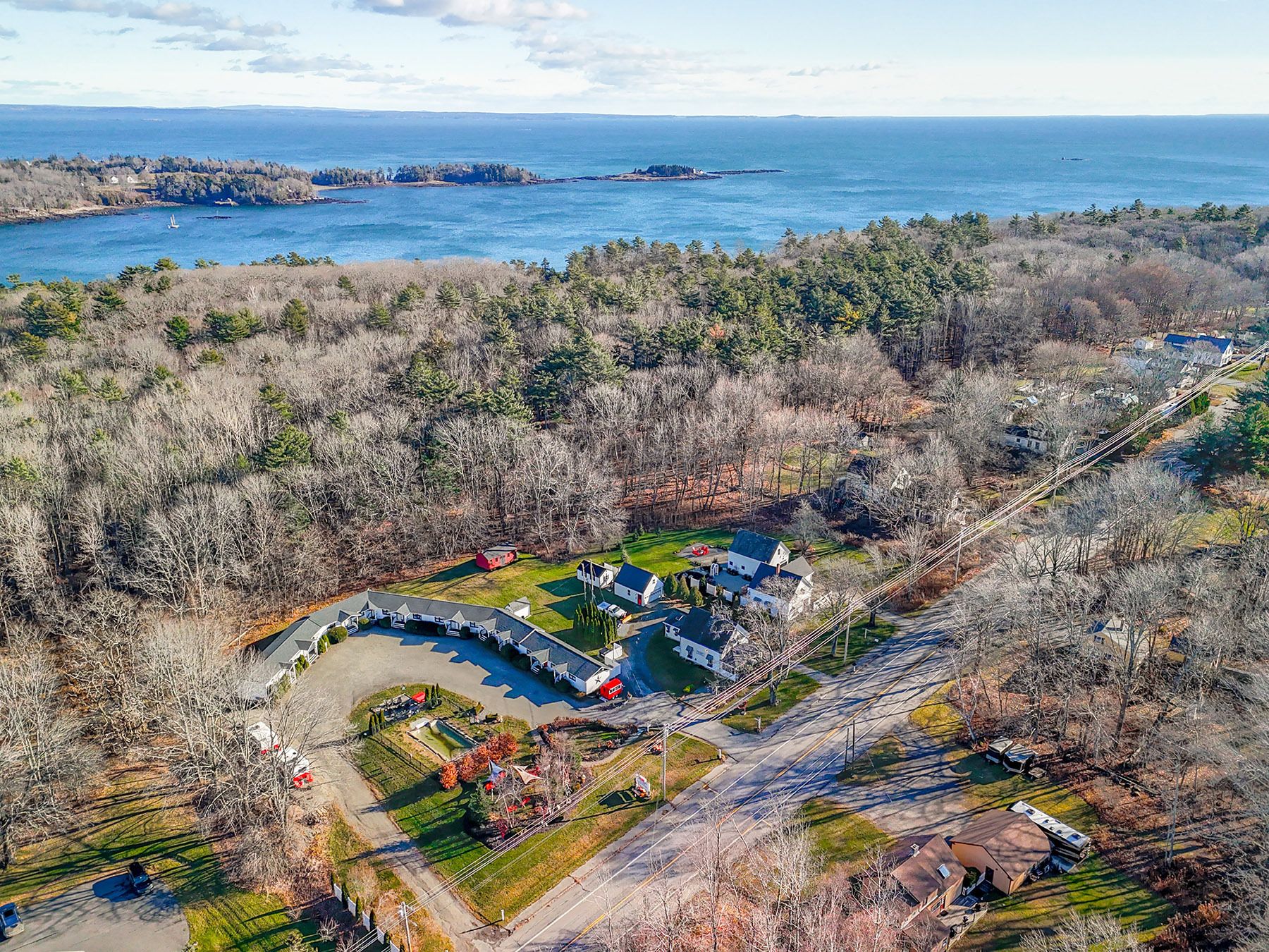 360 Commercial St, Rockport, ME 04856