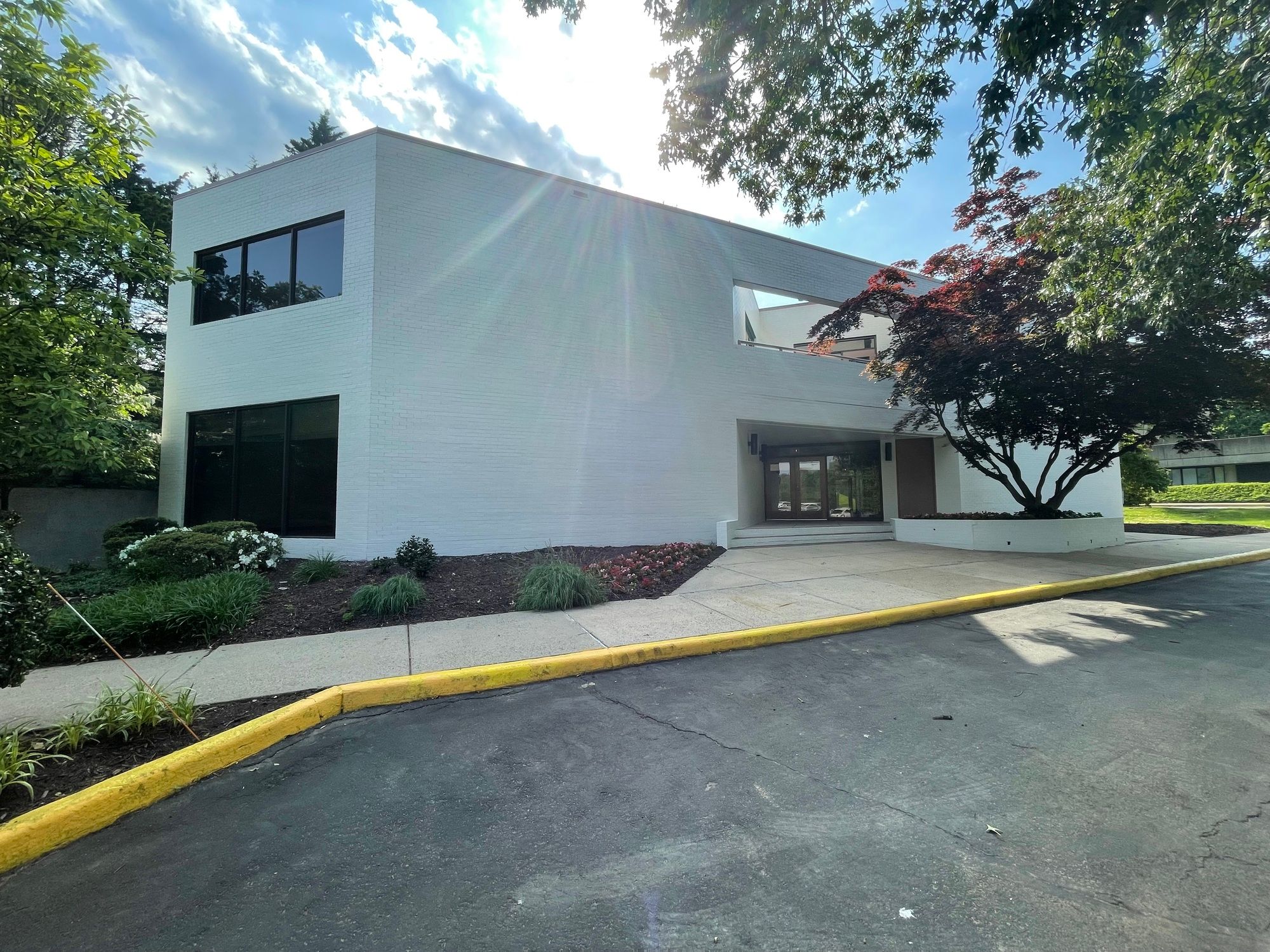 1914 Association Dr, Reston, VA 20191