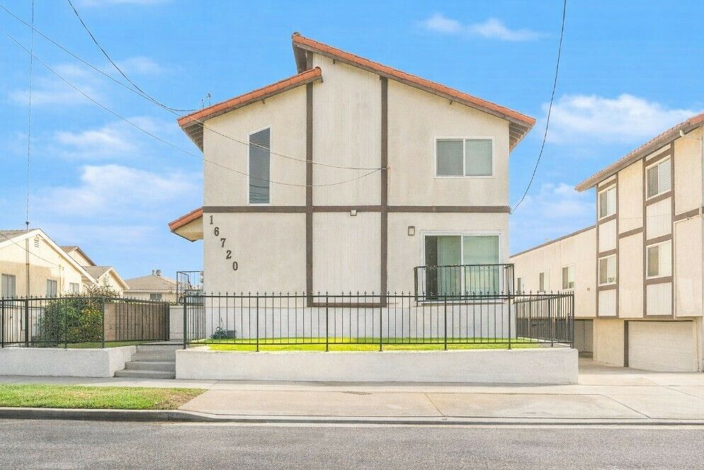 16722 S Dalton Ave thumbnail 11