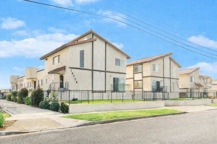 16722 S Dalton Ave thumbnail 12