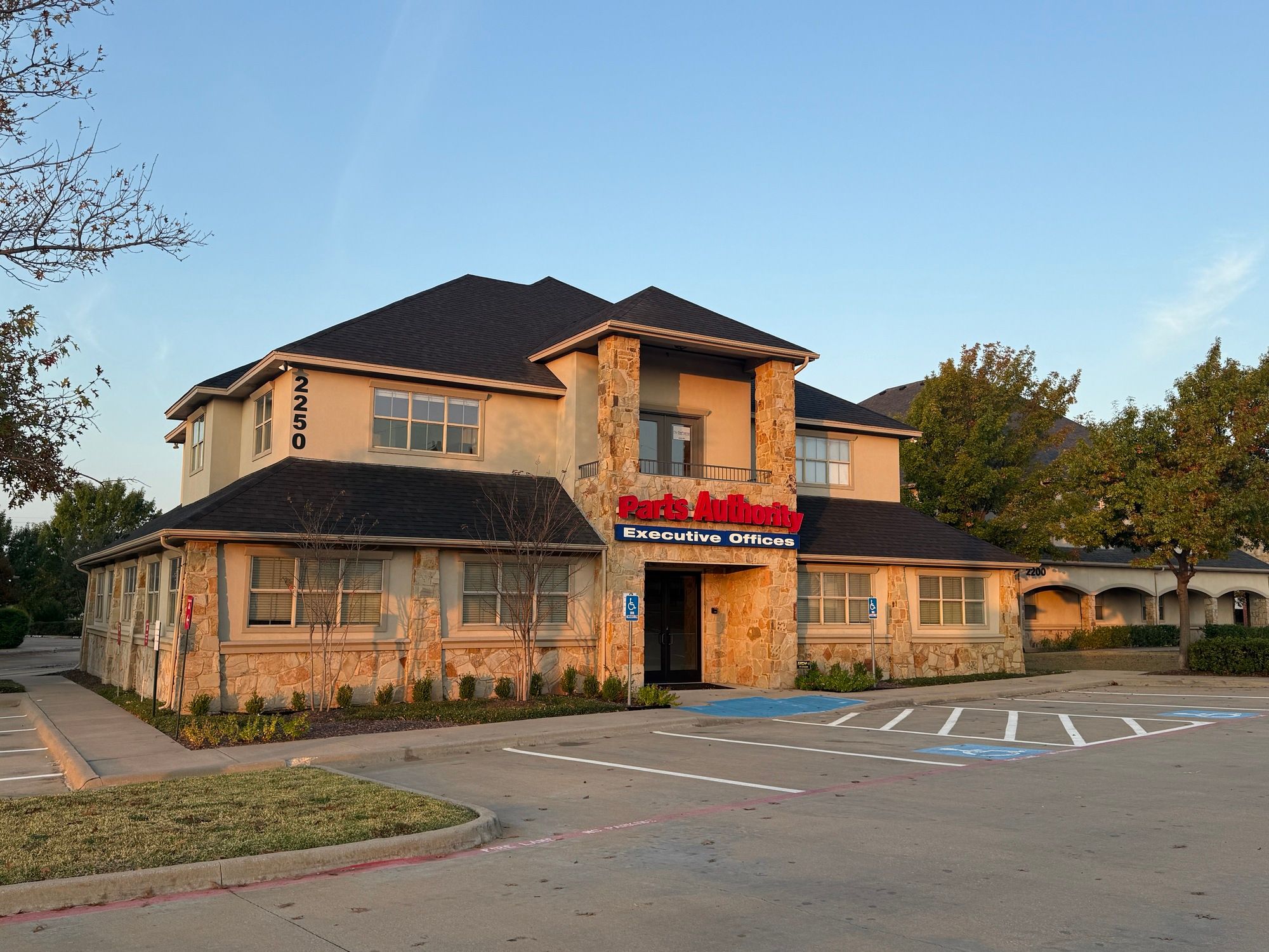 2250 Pool Rd, Grapevine, TX 76051