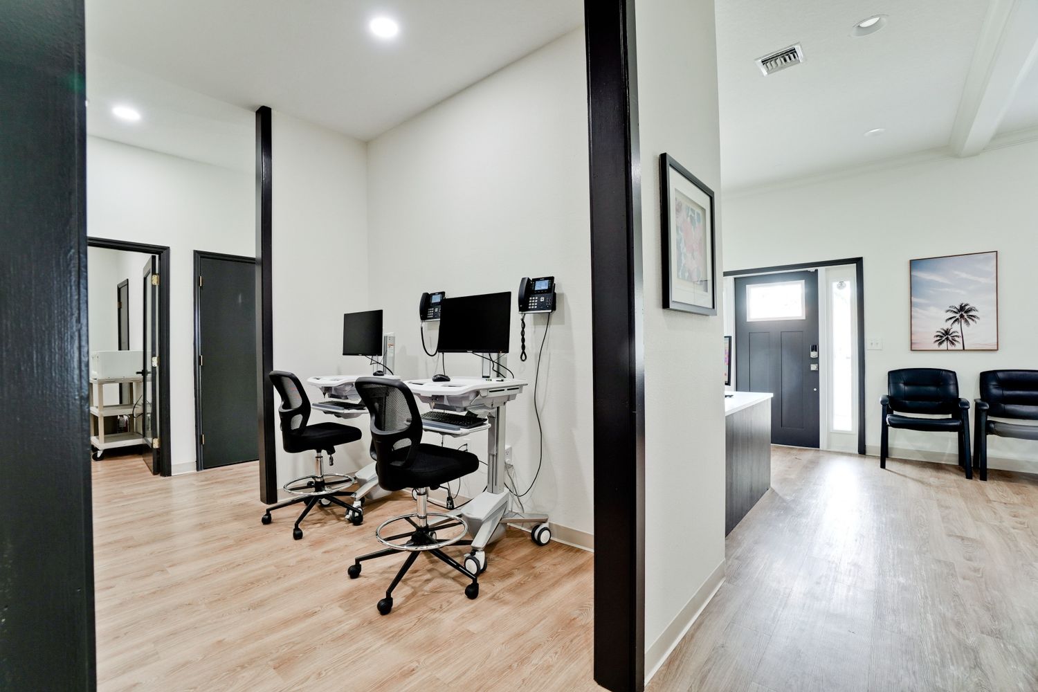 2910-2946 University Parkway Sarasota FL 34243