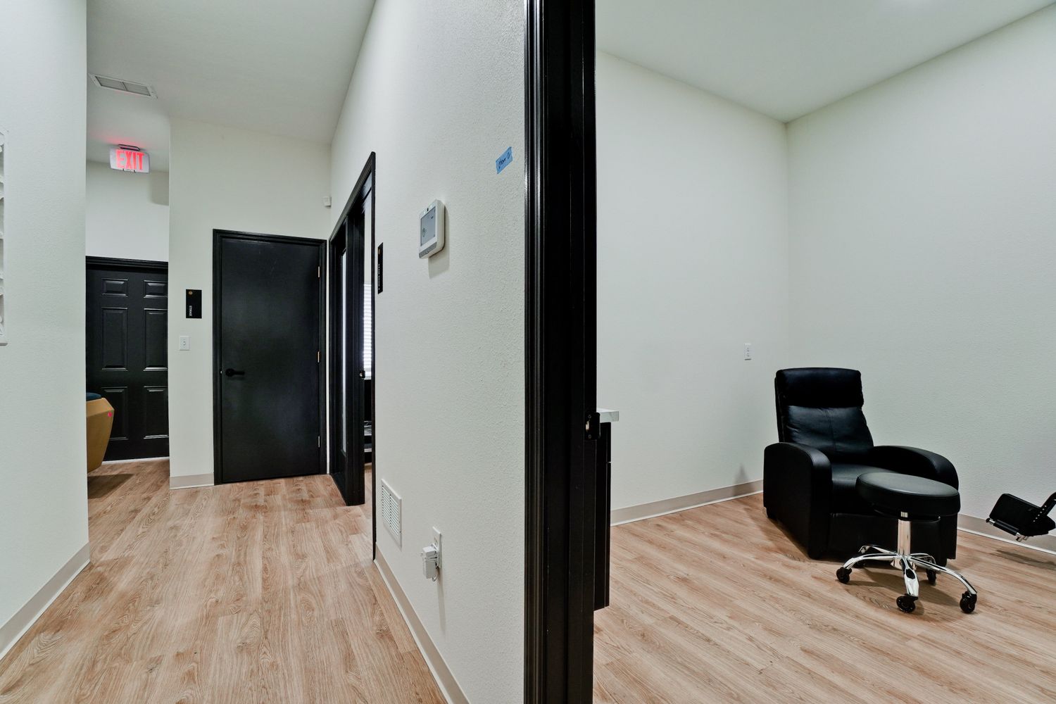 2910-2946 University Parkway Sarasota FL 34243