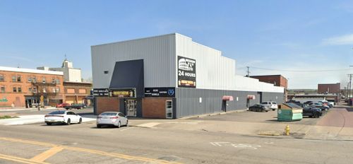 55 W Church St