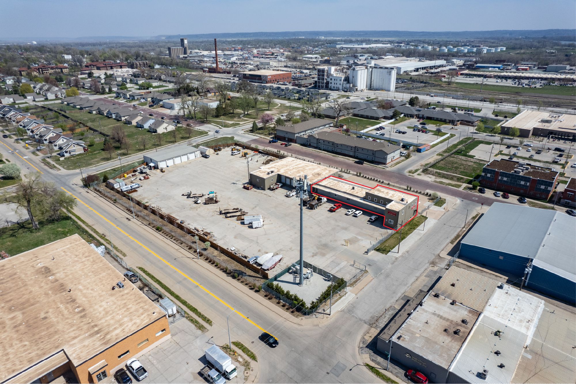 1804 Paul St, Omaha, NE 68102