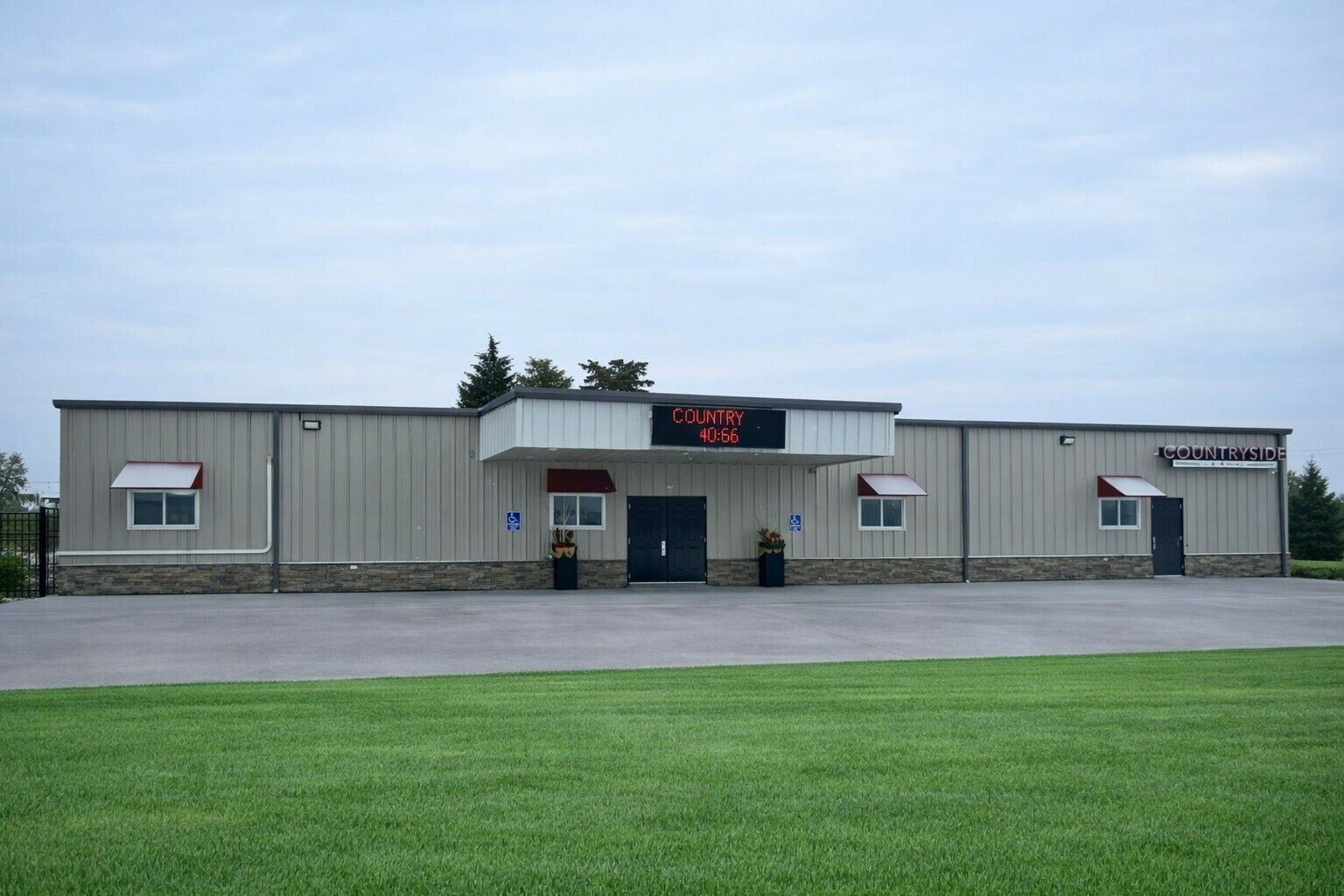 30030 Reichmuth Rd, Valley, NE 68064-6604