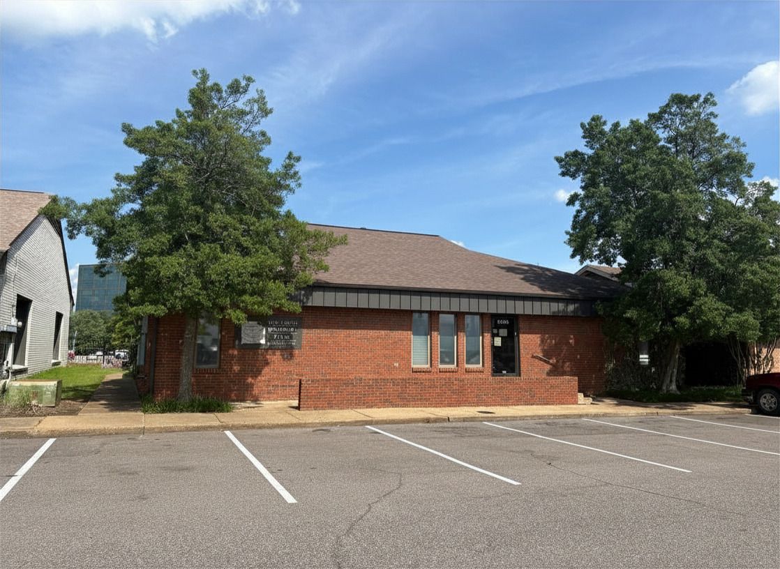 6266 Poplar Ave, Memphis, TN 38119